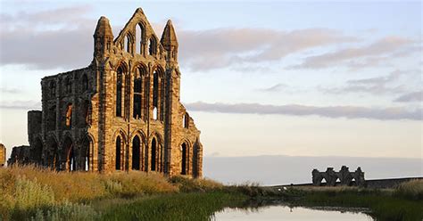 De Synod van Whitby: Een Godsdienstsamenkomst met Verre Gevolgen voor de Engelse Kerk